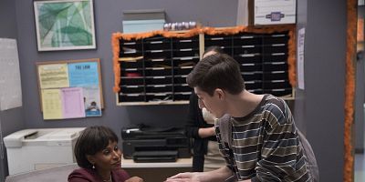 Cartel de INTO THE W-O-- WOODS