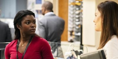 Cartel de Family Man