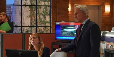 Cartel de Judge, Jury…