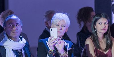 Cartel de Breaking Through The Noise