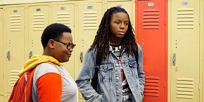 Cartel de The Scorpion And The Frog