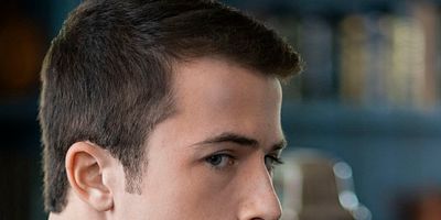 Cartel de In High School, Even on a Good Day, It's Hard to Tell Who's on Your Side