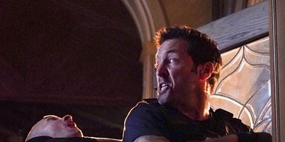 Cartel de Ua ʻeha ka ʻili i ka maka o ka ihe