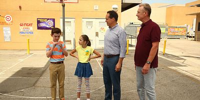 Cartel de Bigger Kids, Bigger Problems