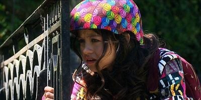 Cartel de Chicos vs Chicas, sobre ruedas