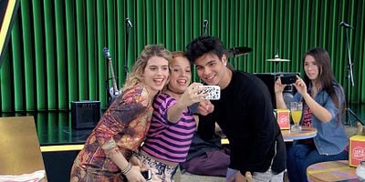 Cartel de Un nuevo hogar para Simón, sobre ruedas