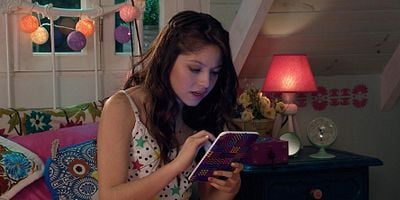 Cartel de ¿Un nuevo amor?, Sobre Ruedas