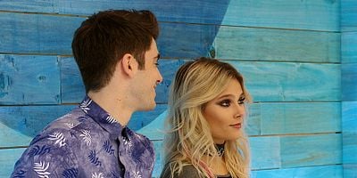 Cartel de Una traición, sobre ruedas