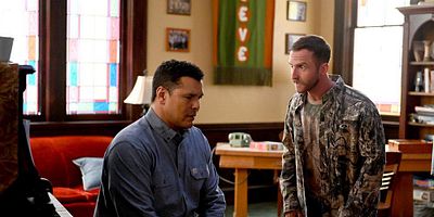 Cartel de Rivalry Week