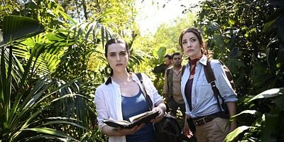 Cartel de Confidence Women