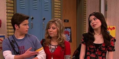 Cartel de La guerra de los fans (parte 2)