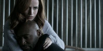 Cartel de Bloody but Unbow'd