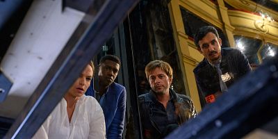 Cartel de Mystification