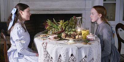 Cartel de Tightly Knotted to a Similar String