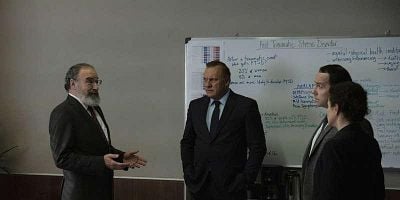 Cartel de Deception Indicated