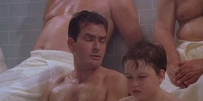 Cartel de A Sara le gusta el pequeño Alan