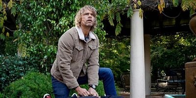 Cartel de Commitment Issues