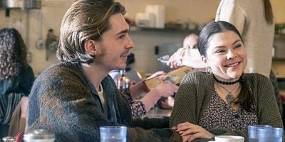 Cartel de A Hell of a Week: Part Three