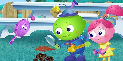 Cartel de Juju's Birdhouse / Arty's Art Car