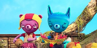 Cartel de Smell The Roses/Game Changer