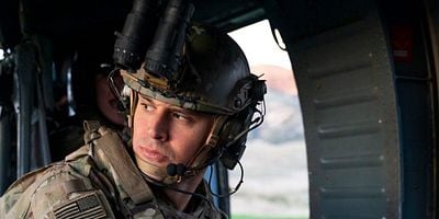 Cartel de Eddie Begins