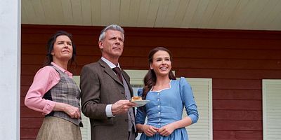 Cartel de Lost and Found