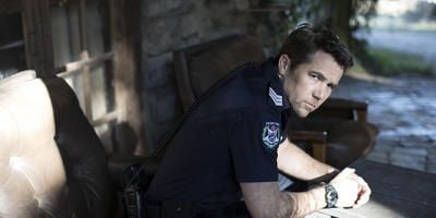 Cartel de Ashes to Ashes