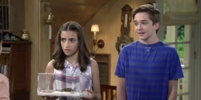 Cartel de A Tangled Web