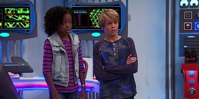 Cartel de Henry the Man-Beast