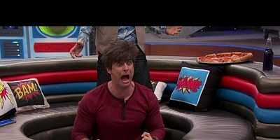 Cartel de Invisible Brad