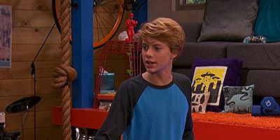 Cartel de Indestructible Henry: Part 2