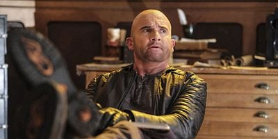 Cartel de Ship Broken