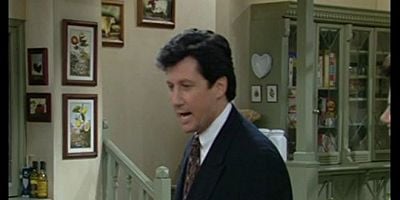 Cartel de The Nanny Behind the Man