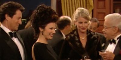 Cartel de Fran Gets Shushed