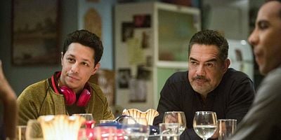 Cartel de I Think She's Coming Out