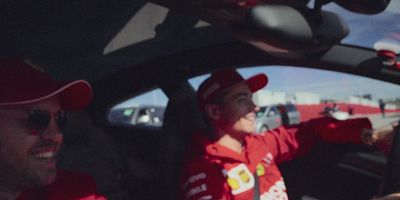 Cartel de Seeing Red