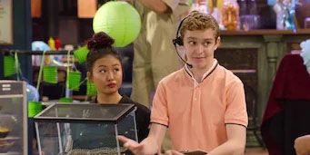 Cartel de Teddy's Bakshal