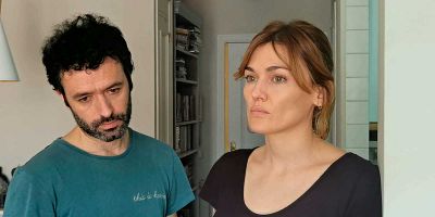 Cartel de Una situación extraña