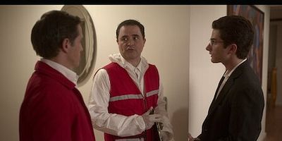 Cartel de The Show Must Go On