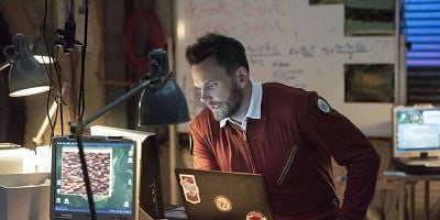 Cartel de Meet in the Middle