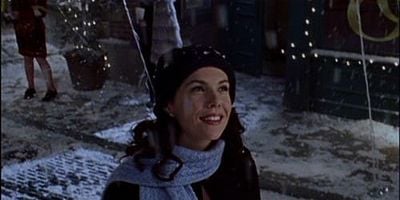 Cartel de Amor, guerra y nieve.