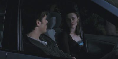 Cartel de Elecciones reñidas