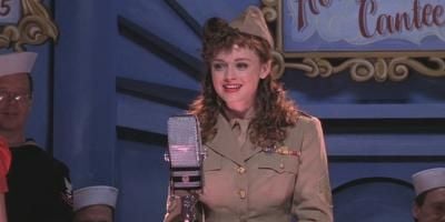 Cartel de Tenemos magia de sobra