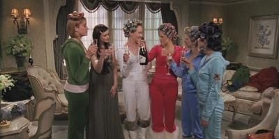 Cartel de Vuelven las damas de honor