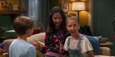 Cartel de Adventures in Babe-Sitting