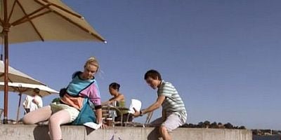 Cartel de Maniquís de prueba aplastados