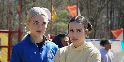 Cartel de We're Not Worthy