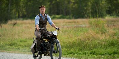 Cartel de From the Ashes