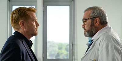 Cartel de Expérience interdite