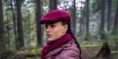 Cartel de O, The Tangled Web